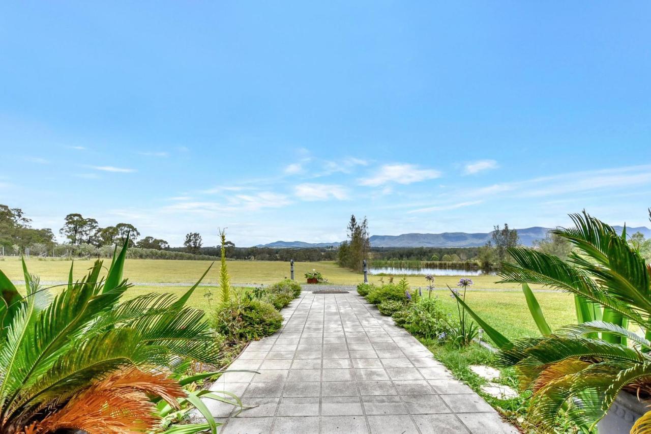 Silver Springs 6Br Luxury Homestead Rothbury Exterior foto